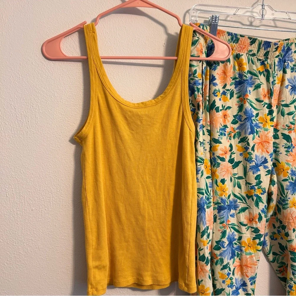 American Eagle / Old Navy Outfit Size Medium - Picture 5 of 11